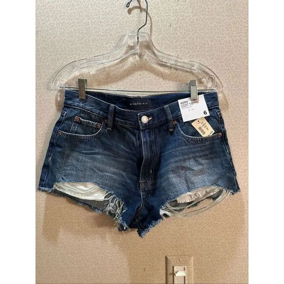 Aero Pants - New with tags Aero vintage high rise shorty